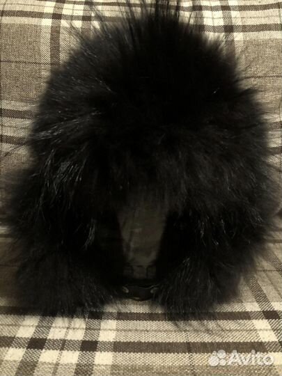 Меховая шапка-ушанка черная