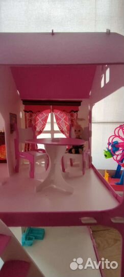 Домик кукольный