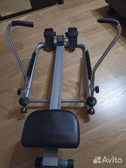 Гребной тренажер torneo