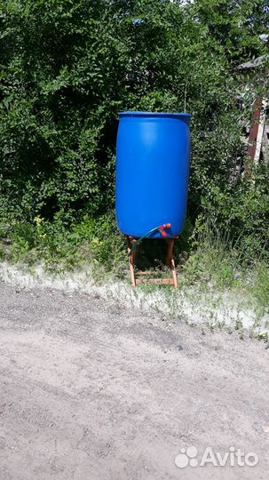 Бочка для воды пластиковая