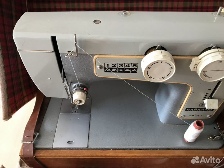 Швейная машинка Чайка 3 с кейсом