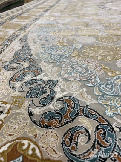 Иранский ковер новый