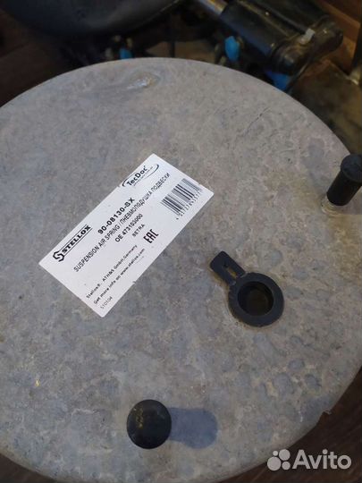 Пневмоподушка подвески на п/п новая