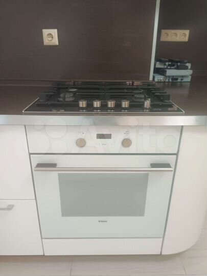 2-к. квартира, 74 м², 7/10 эт.