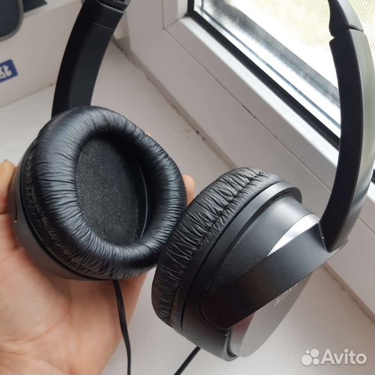 Проводные наушники sony