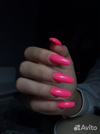 Маникюр с покрытием и укреплением ЖК Красный Аксай