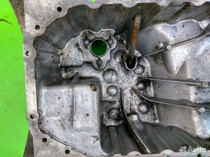 Поддон масляный двигателя Mercedes Benz E-Class