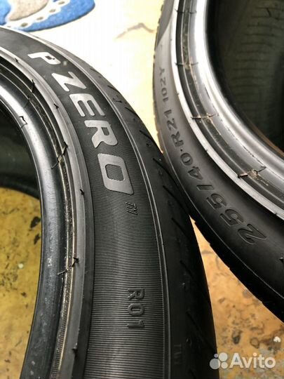 Pirelli P Zero 255/40 R21 102Y