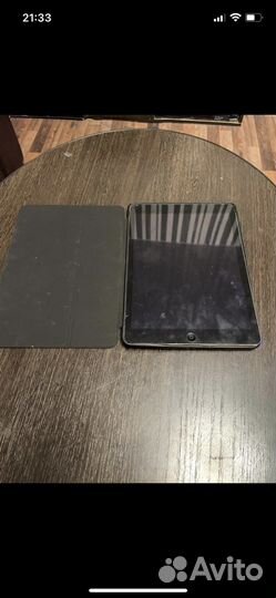 Продам iPad air на 64 гб