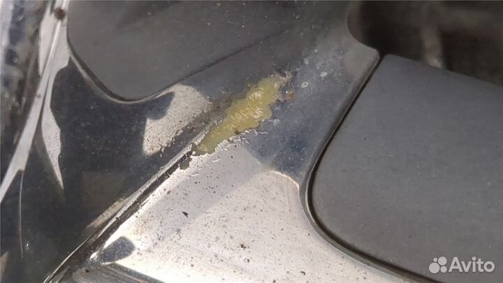 Решетка радиатора Volkswagen Touareg, 2004