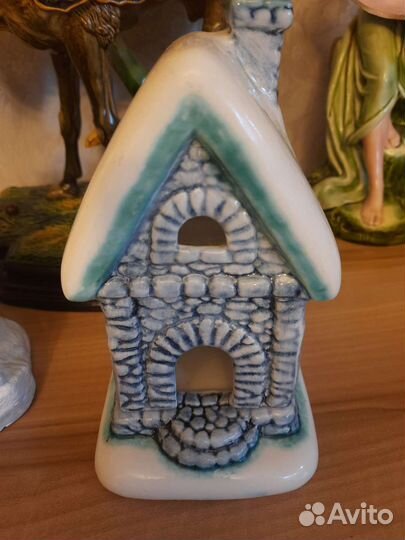 Подсвечник домик статуэтка зик конаково