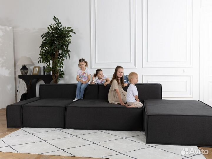 Диван со спальным местом 2700х1650 мм