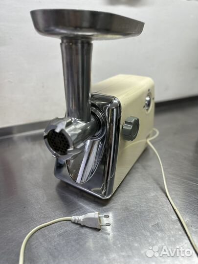 Мясорубка электрическая Mystery MGM-1450