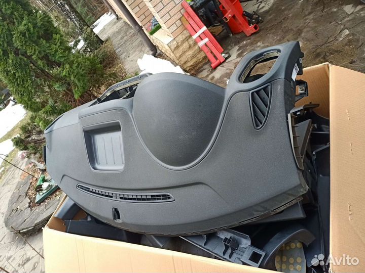 Tiguan торпеда безопасность панель