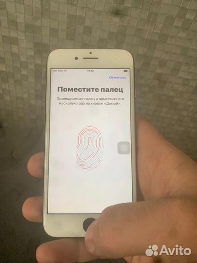 iPhone 8, 64 ГБ
