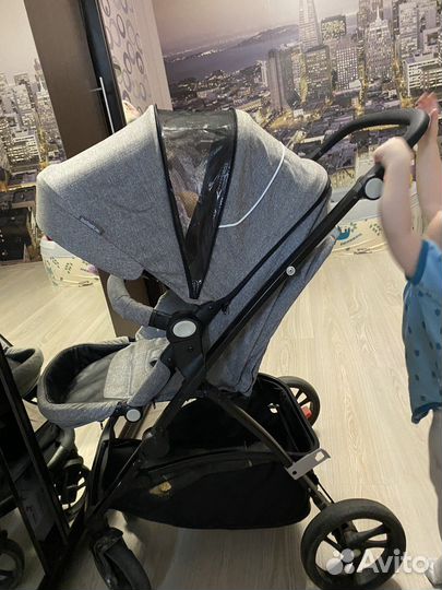 Прогулочная коляска babyton