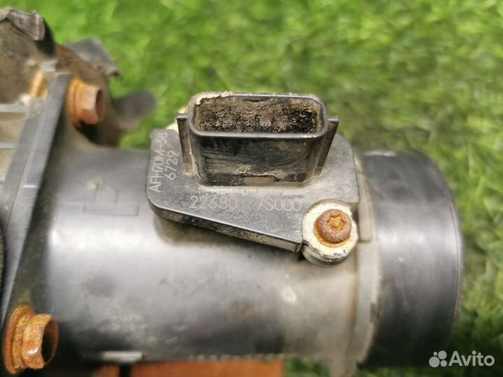 Датчик расхода воздуха Nissan Note (E11) I