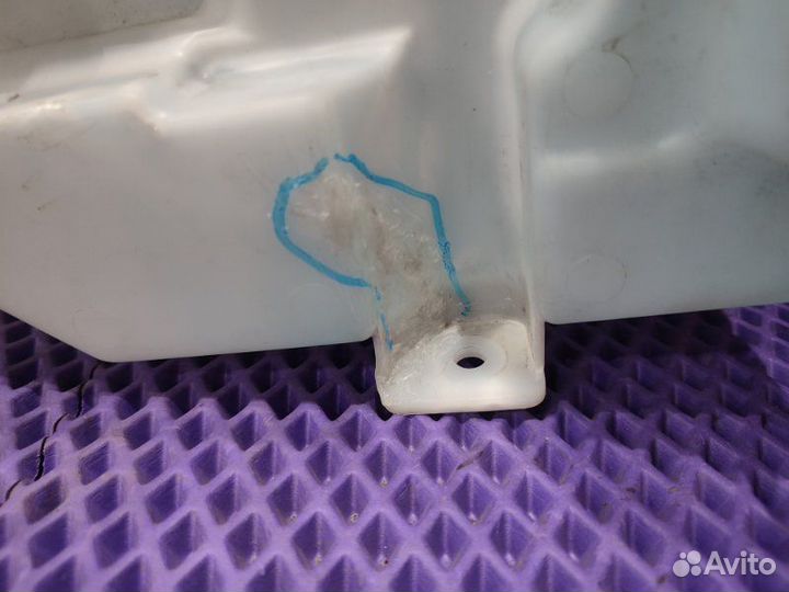 Бачок омывателя Mitsubishi Outlander GG2W-0100934