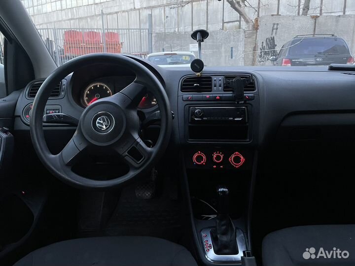 Volkswagen Polo 1.6 AT, 2012, 396 000 км