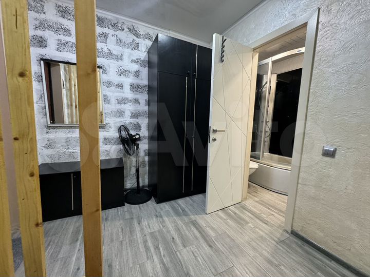 Квартира-студия, 21,5 м², 1/9 эт.