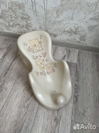 Ванночка для купания с горкой