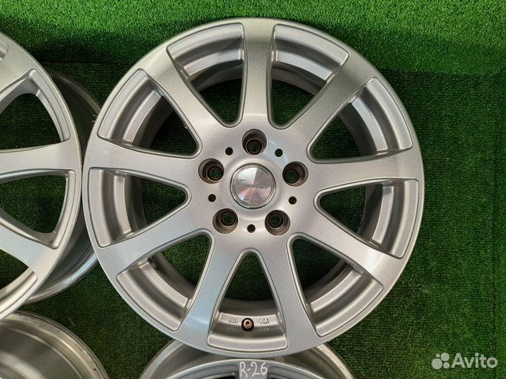 R16 Hot Stuff Exeeder 5x114.3 6.5JJ ET+38 цо73,1мм