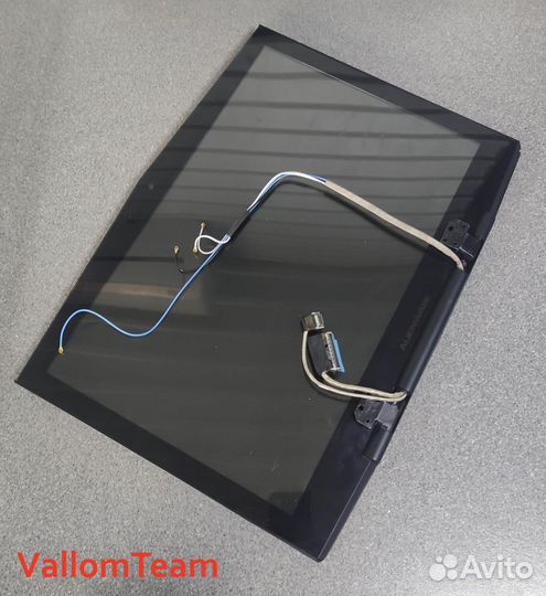 Лот M4030-2 Корпус с экраном от ноутбука dell