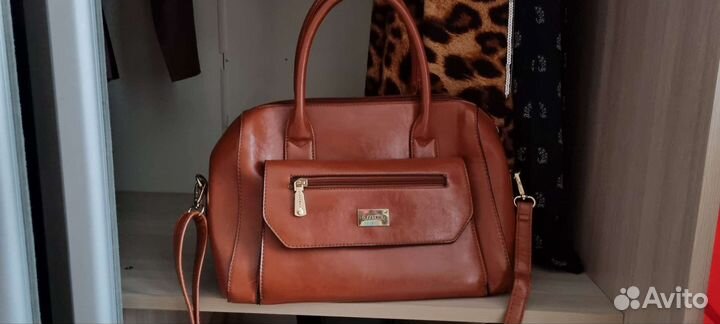 Сумки, клатчи