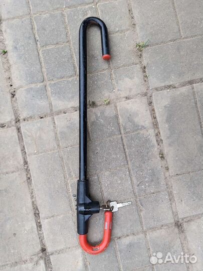 Автомобильный противоугонный замок