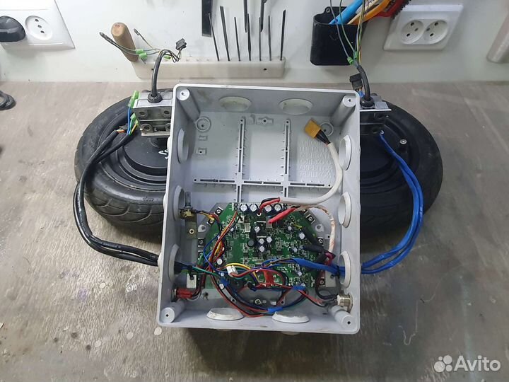 Перепрошитый гироскутер под курок газа