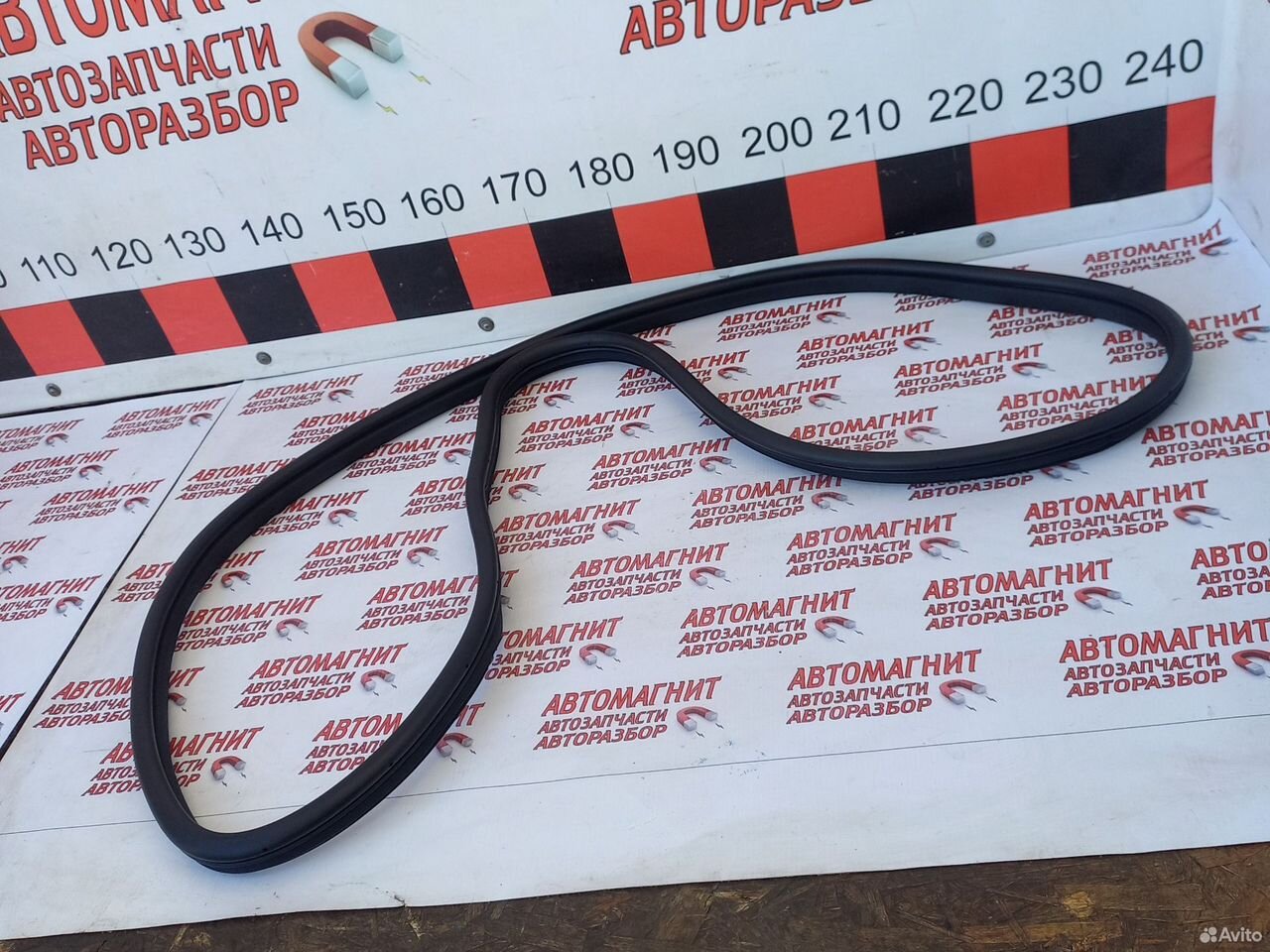 Уплотнитель двери задней левой Киа Спортейдж NQ5