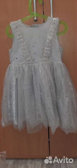 Платье праздничное