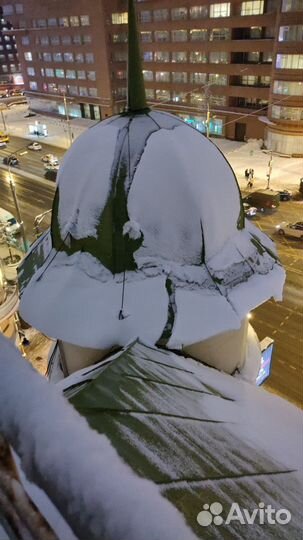 Чистка крыш от снега