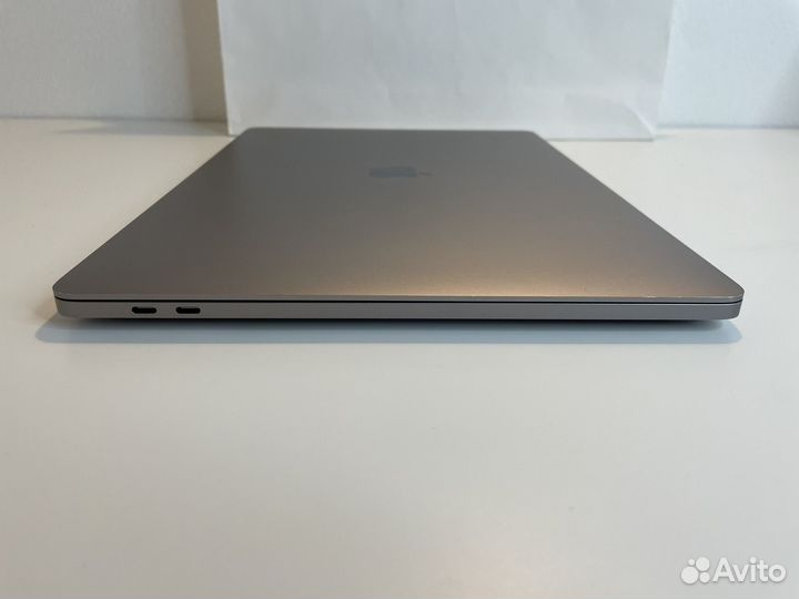 Кастом macbook pro 16 2021 видеокарта 8 Gb 32Gb