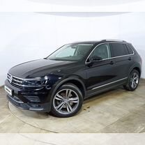 Volkswagen Tiguan 2.0 AMT, 2017, 142 603 км, с пробегом, цена 2 868 000 руб.