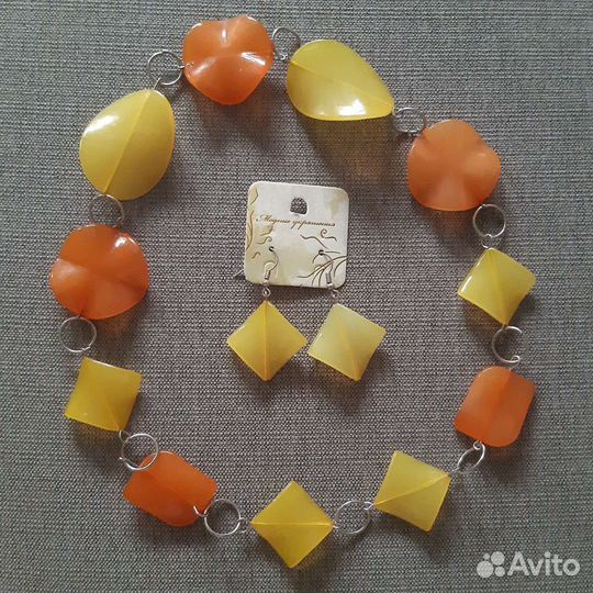 Комплект украшений (бижутерия)