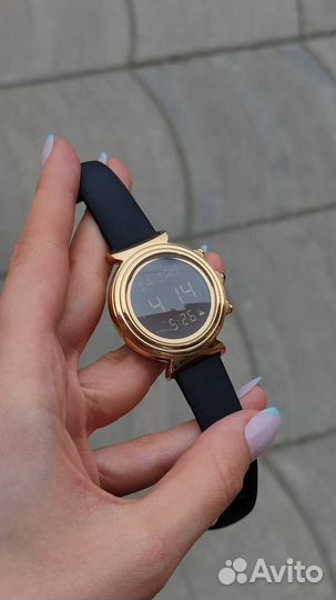 Часы Саудовский Аравии