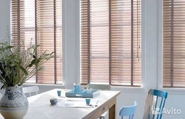 Жалюзи на окна горизонтальные