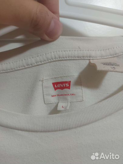 Лонгслив мужской levis