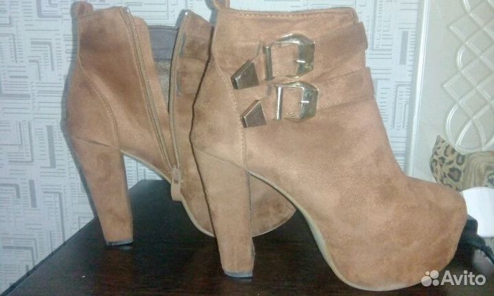 Продам ботики