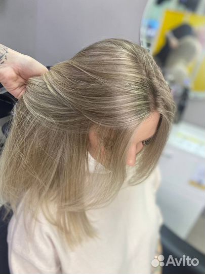 Окрашивание волос, стрижка