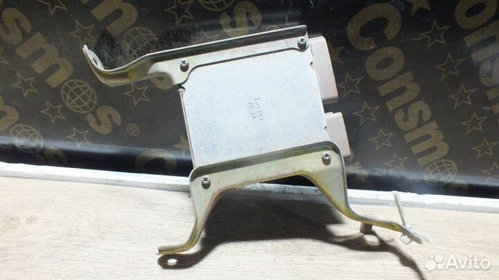 Блок управления форсунками Toyota Hilux Surf