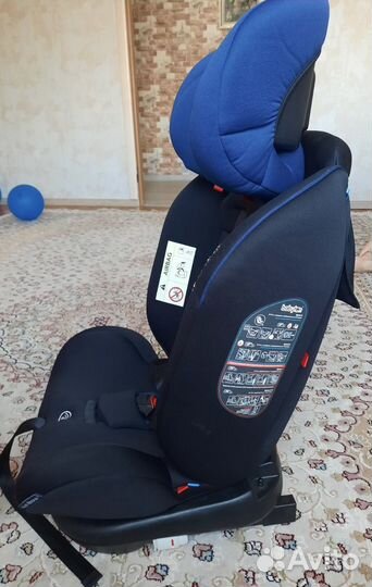 Детское автокресло от 0 до 36 с isofix