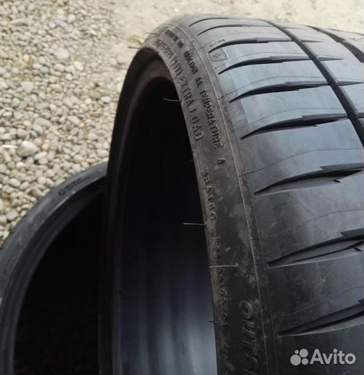 Michelin Pilot Sport 4 S 285/25 R20 93Y