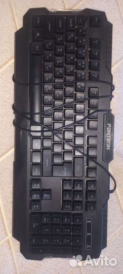 Игровая клавиатура с подсветкой