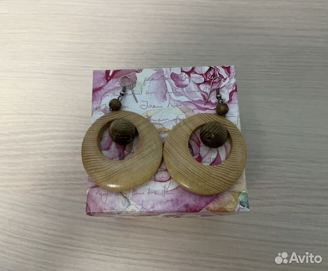 Деревянный браслет и серьги