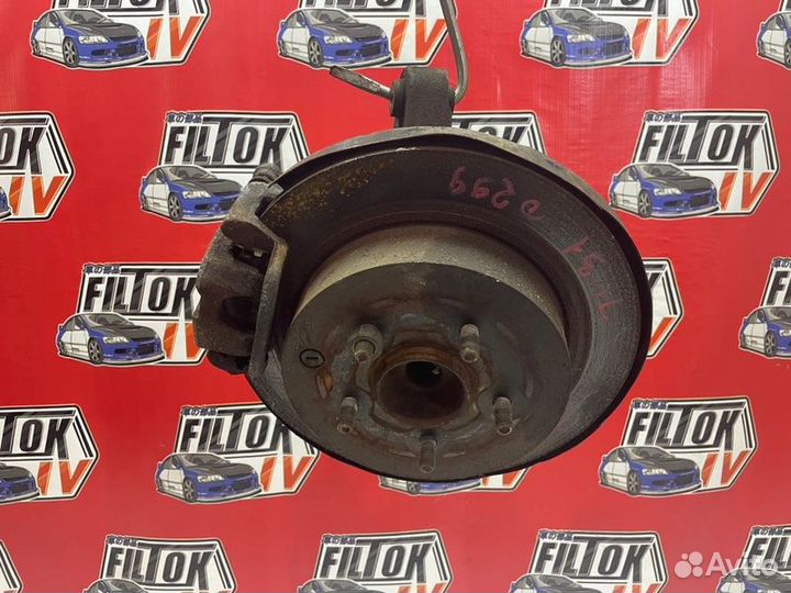 Суппорт задний правый Nissan Presage TU31 QR25DE