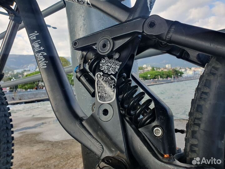 Commencal supreme dh v3 2015 27.5 M