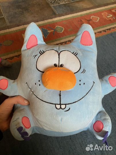 Плюшевый кот