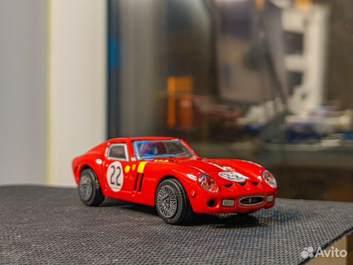 BBurago x Shell Ferrari 250 GTO